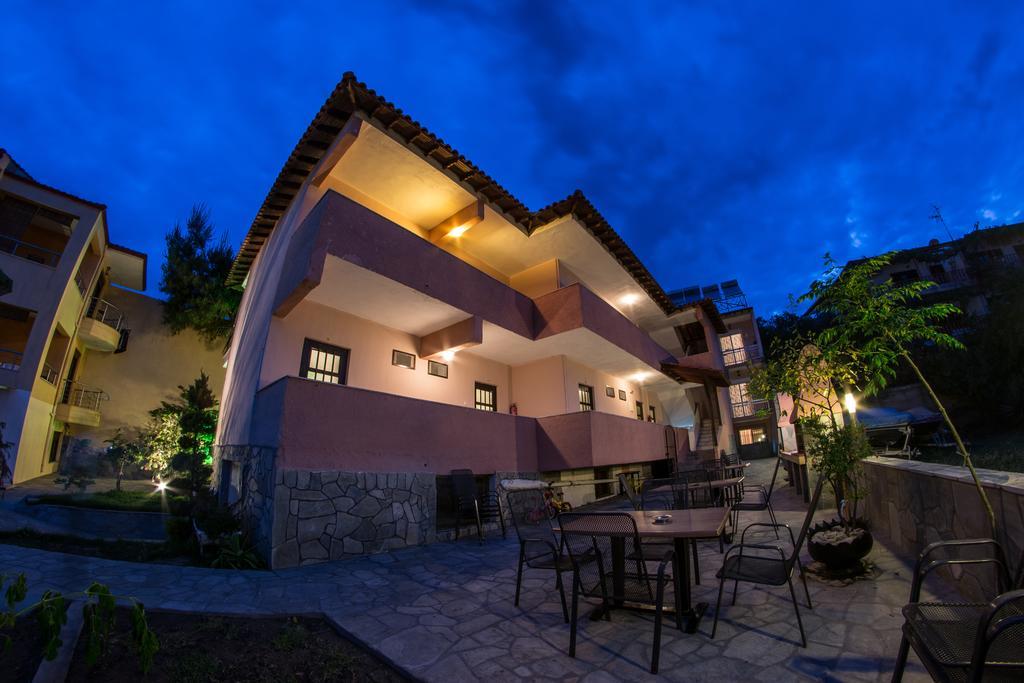 Jolandas House Toróni Kültér fotó
